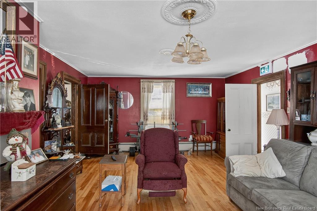 26 Hampton Road - Image 8