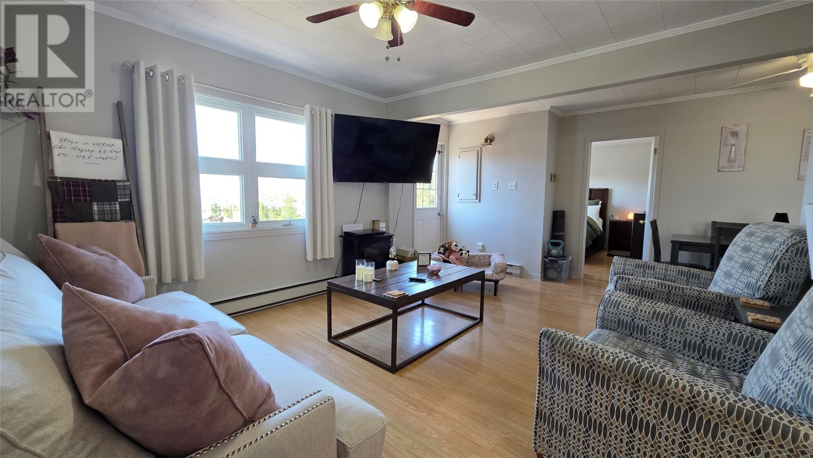 27 Hugh Lane - 19