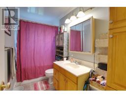 71 Shaws Lane thumbnail 22