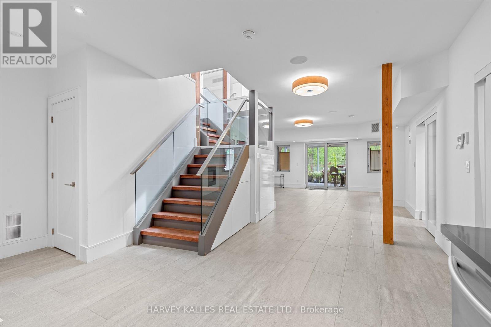 51 HI MOUNT DRIVE - 34