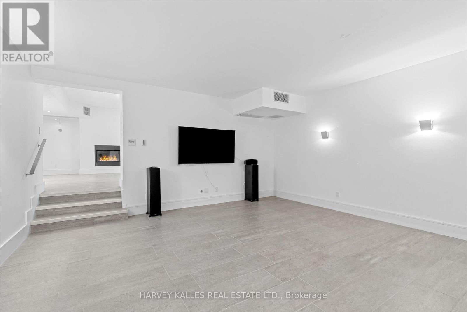 51 HI MOUNT DRIVE - 38