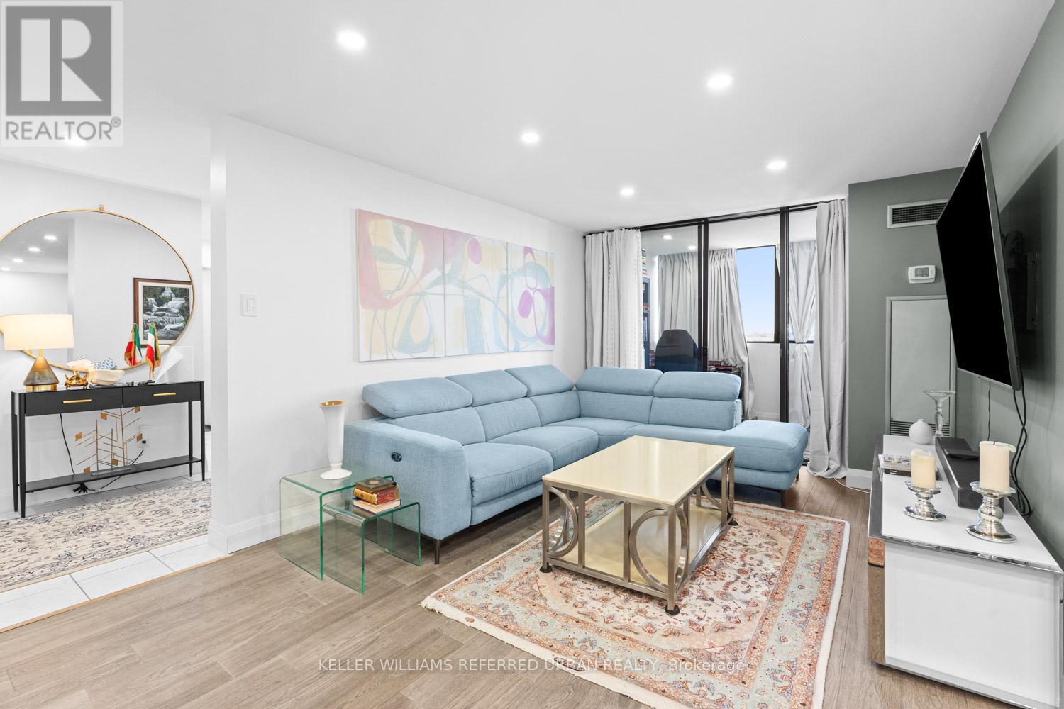 #1005 133 TORRESDALE AVENUE - 8