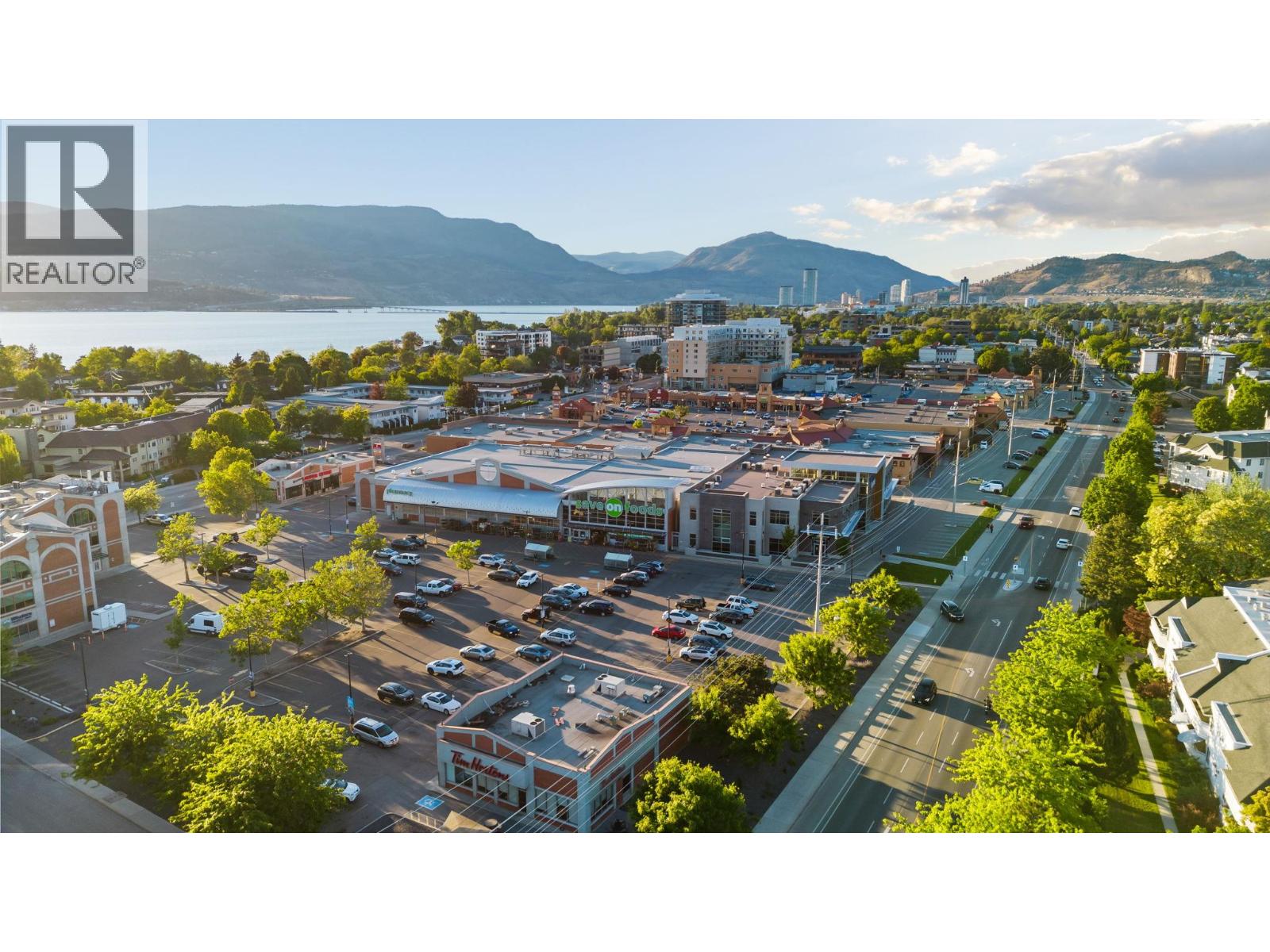 707 3340 Lakeshore Road, Kelowna