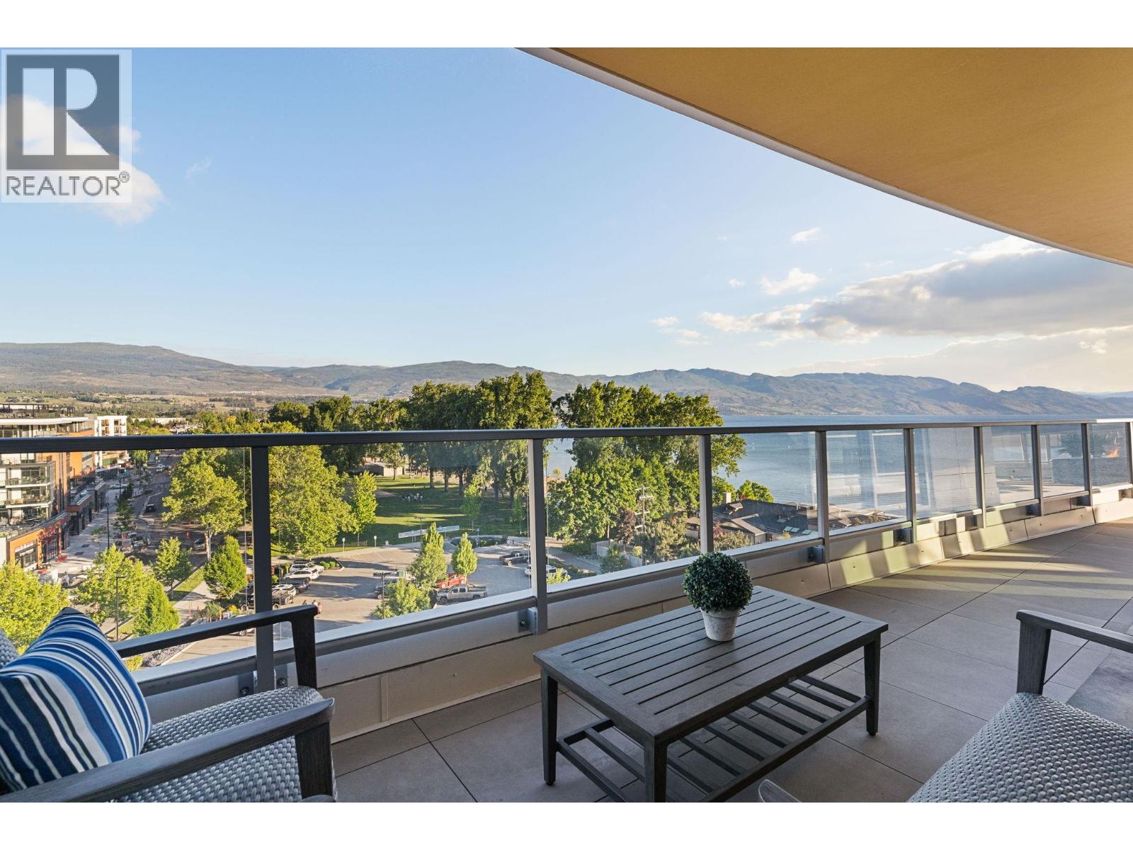 707 3340 Lakeshore Road, Kelowna