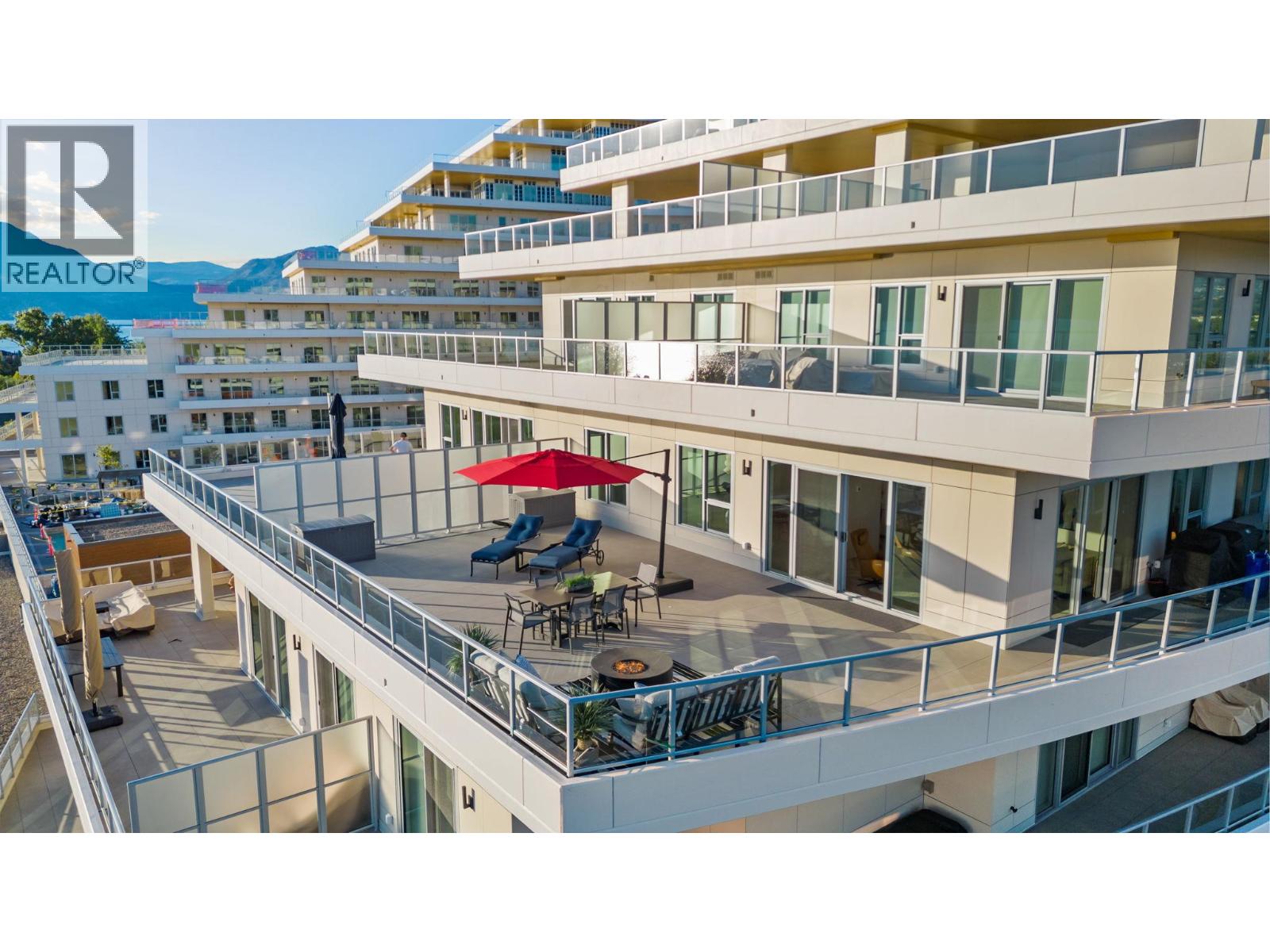 707 3340 Lakeshore Road, Kelowna