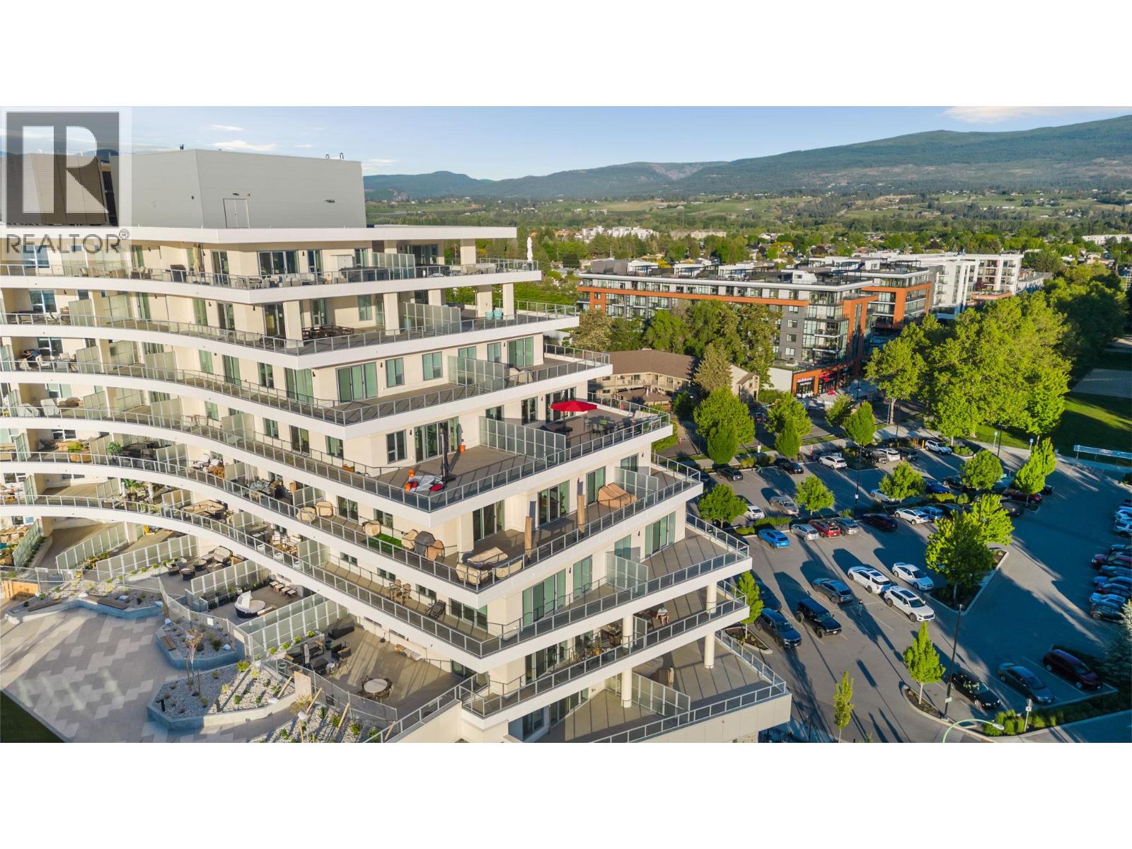 707 3340 Lakeshore Road, Kelowna