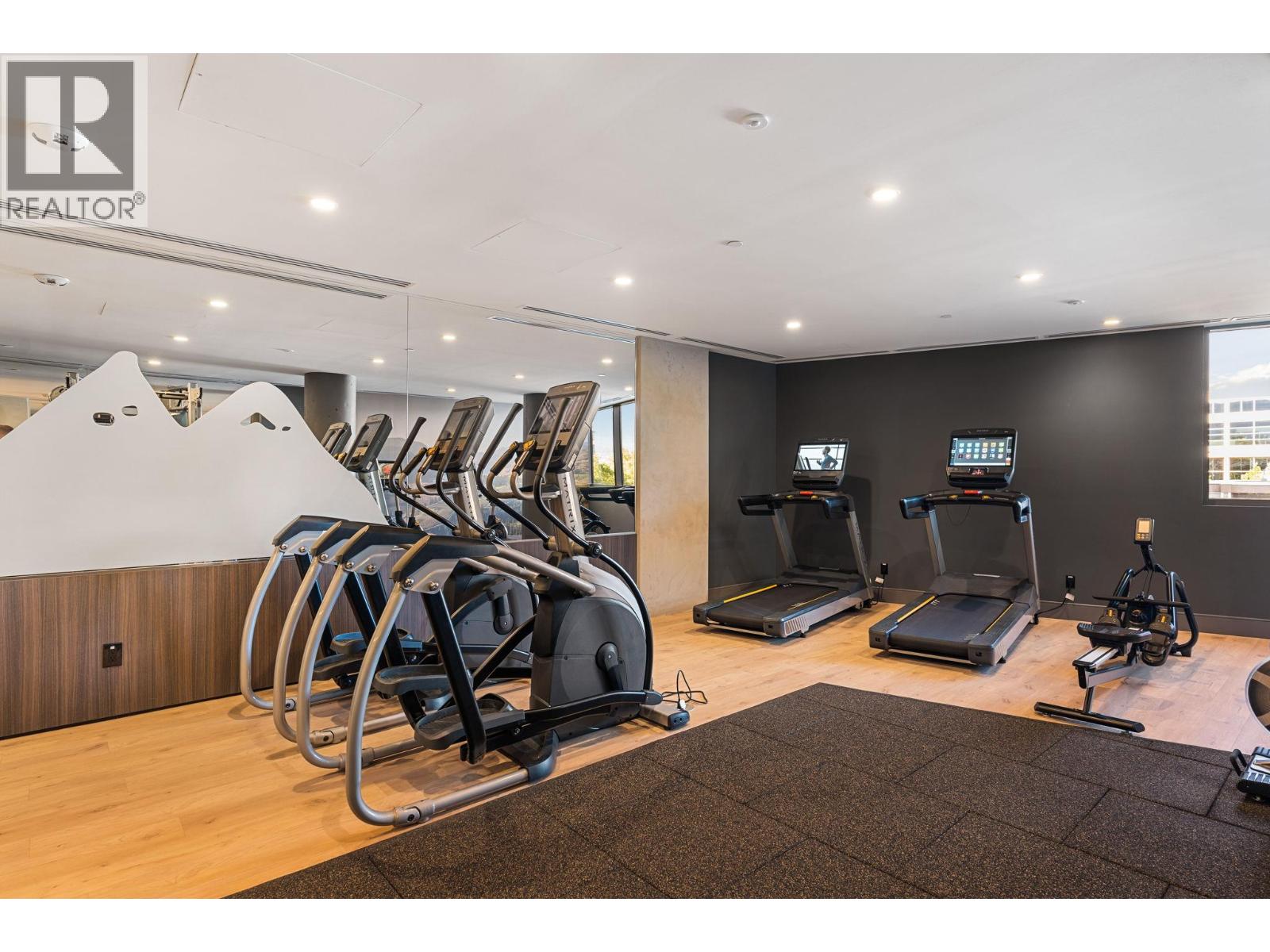 707 3340 Lakeshore Road, Kelowna