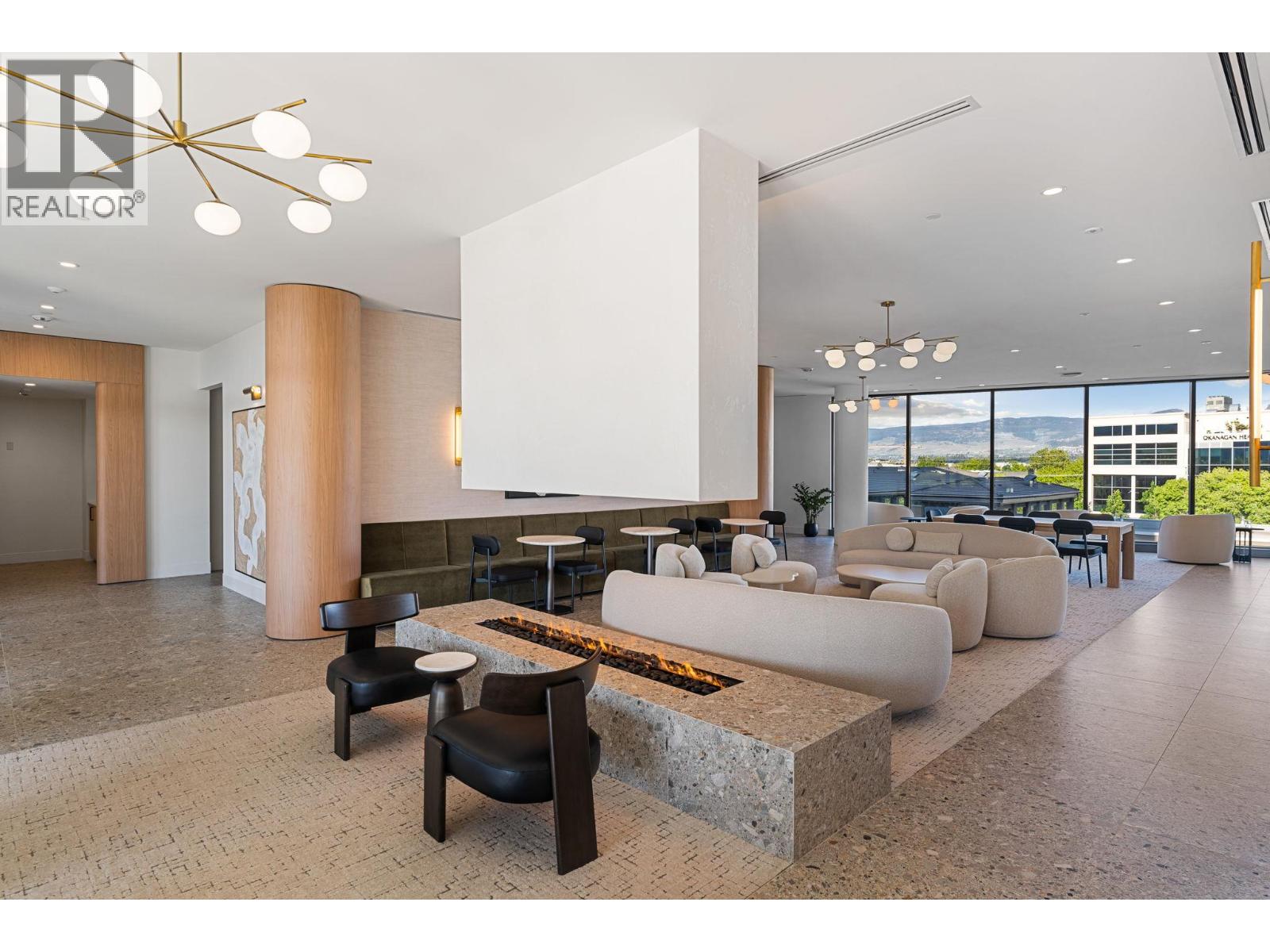 707 3340 Lakeshore Road, Kelowna