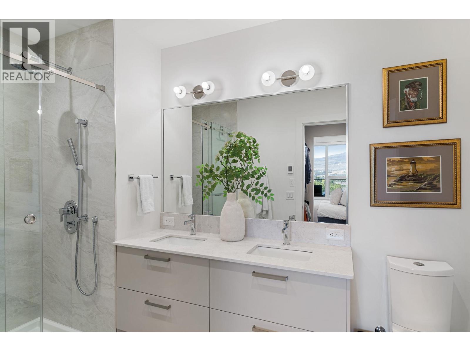707 3340 Lakeshore Road, Kelowna