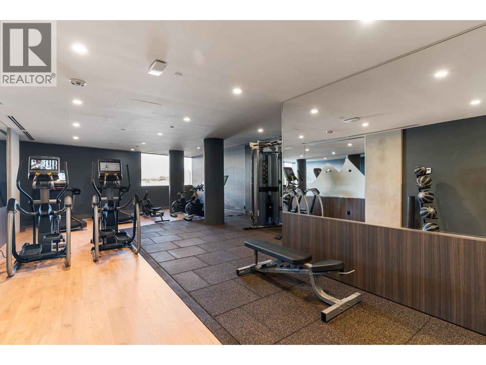 707 3340 Lakeshore Road, Kelowna