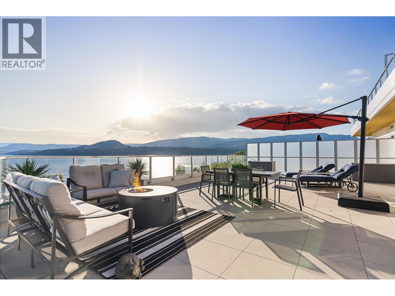 707 3340 Lakeshore Road, Kelowna