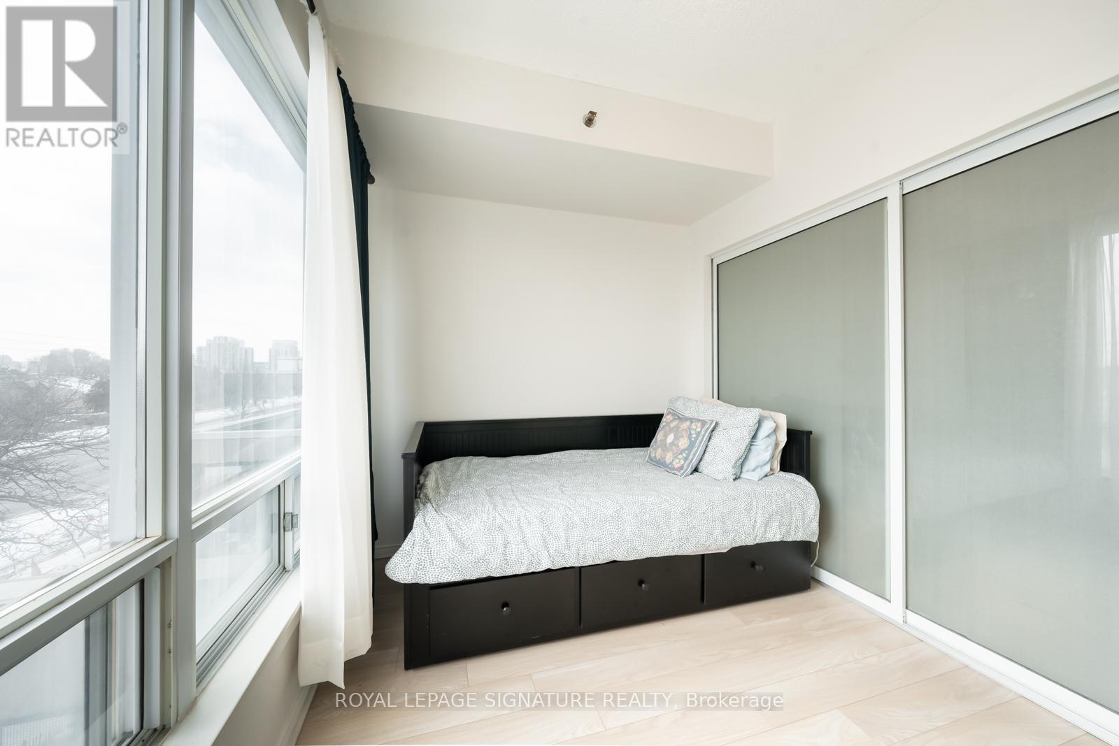 #316 5800 SHEPPARD AVENUE E - 8