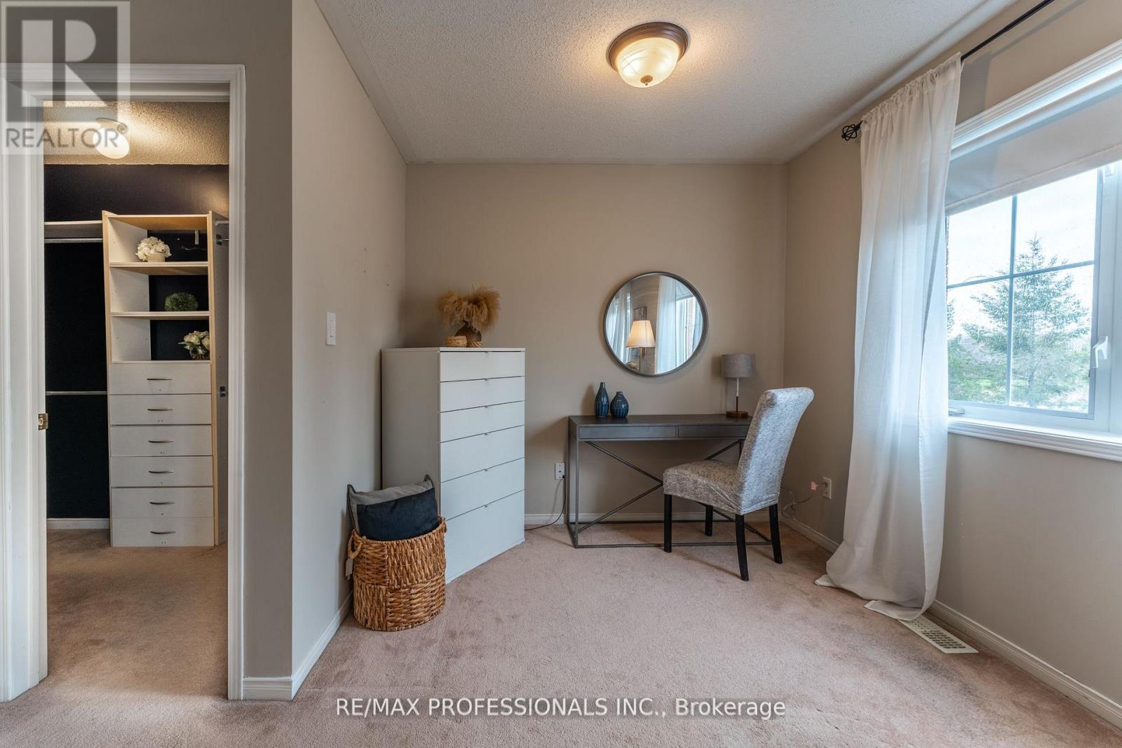 34 TANSLEY CRESCENT - 27