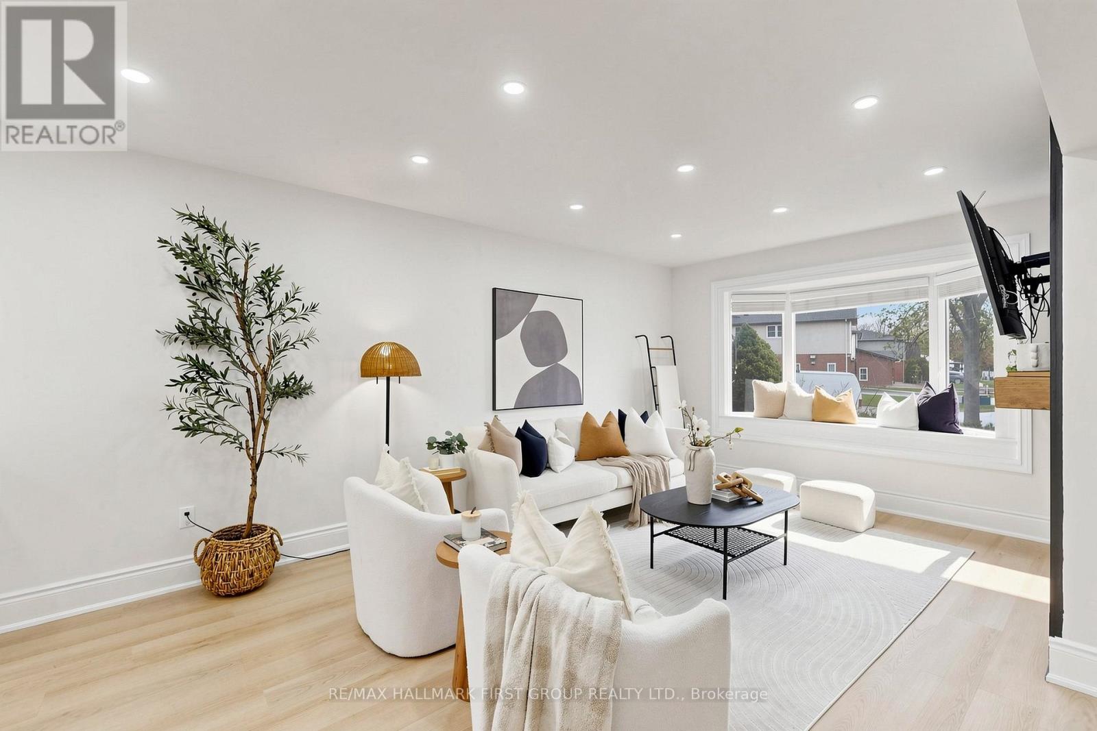 16 MCFARLANE COURT - Image 3