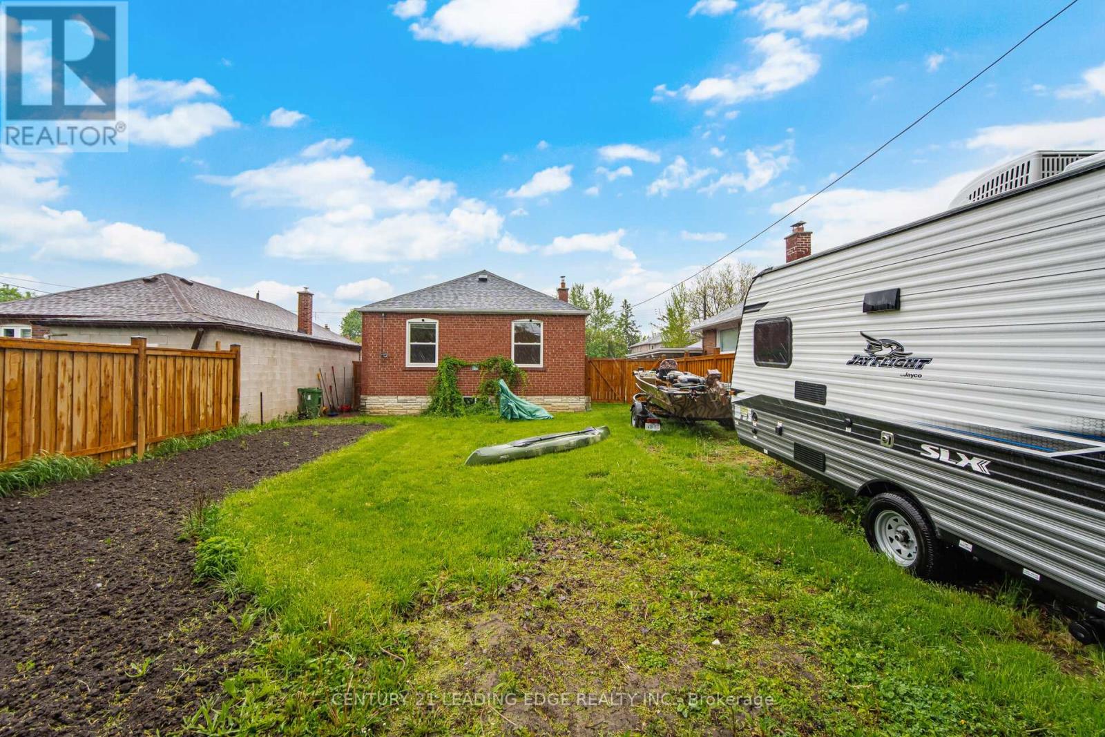 54 LEWISTON ROAD - 24