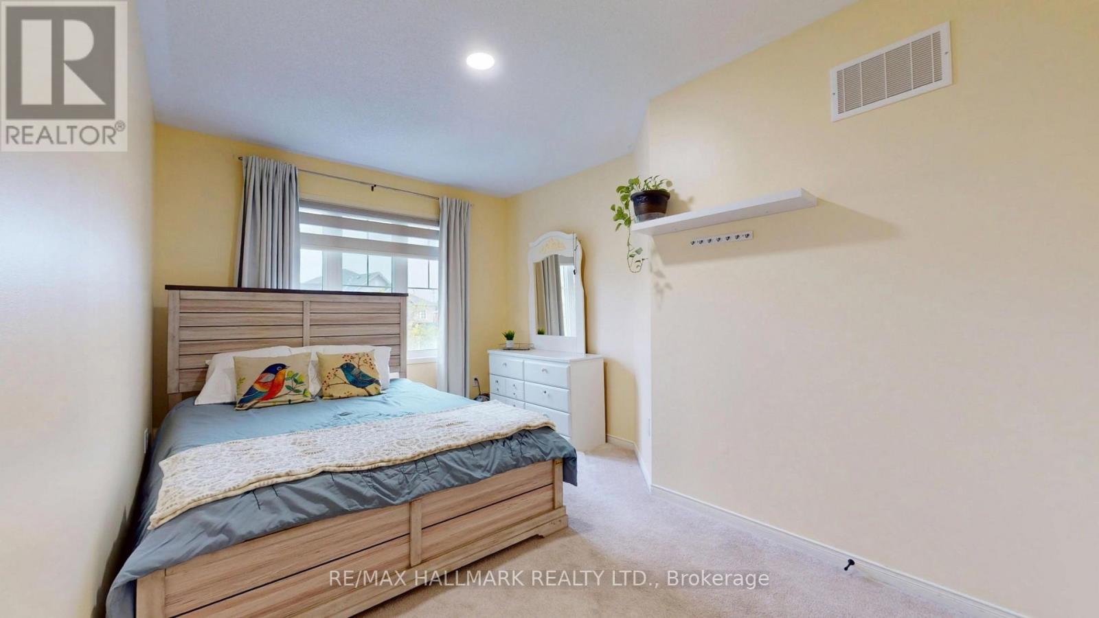 22 BAILEY PLACE - 25