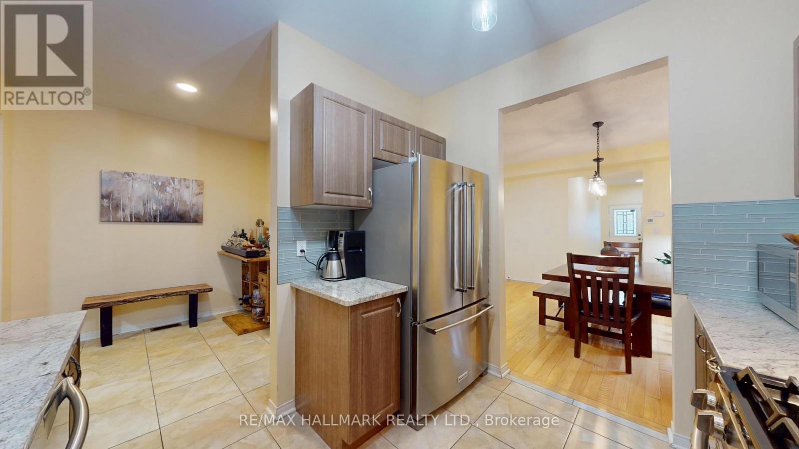 22 BAILEY PLACE - 8