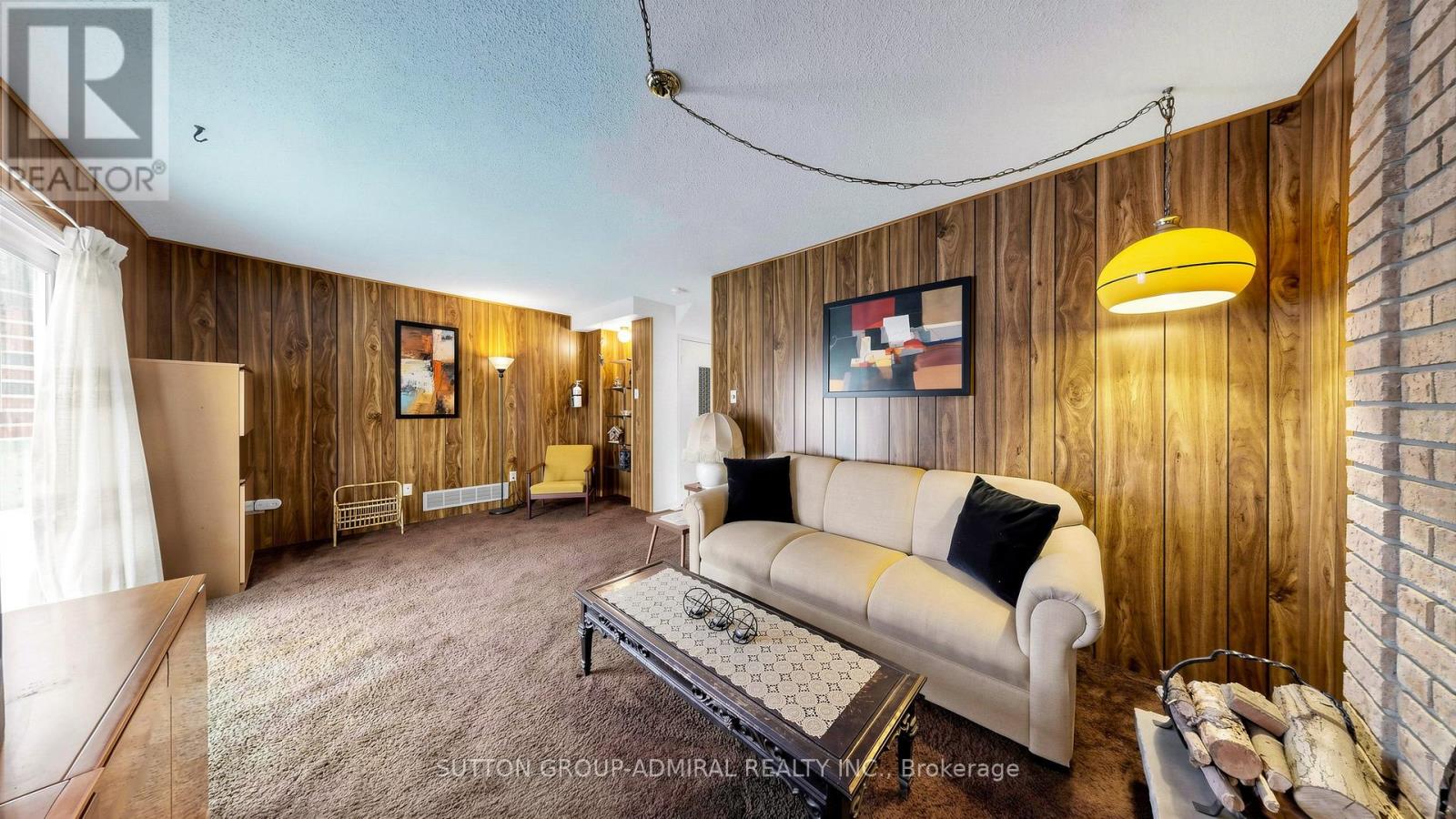 45 HOWLETT AVENUE - 30