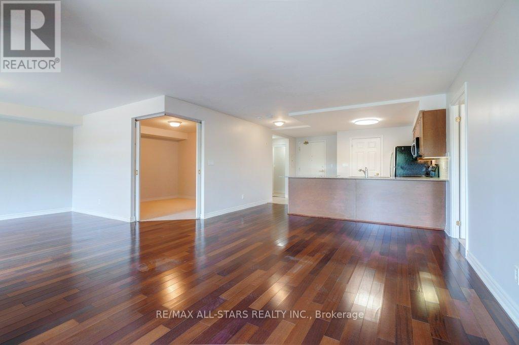 #214 22 JAMES HILL COURT - 14