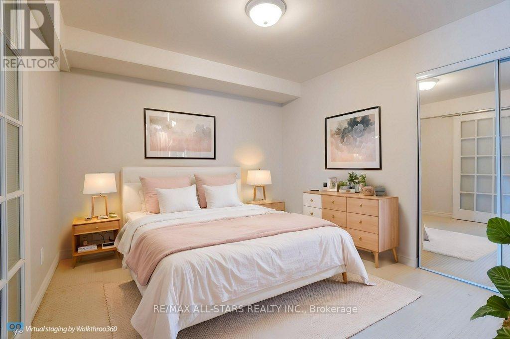 #214 22 JAMES HILL COURT - 21