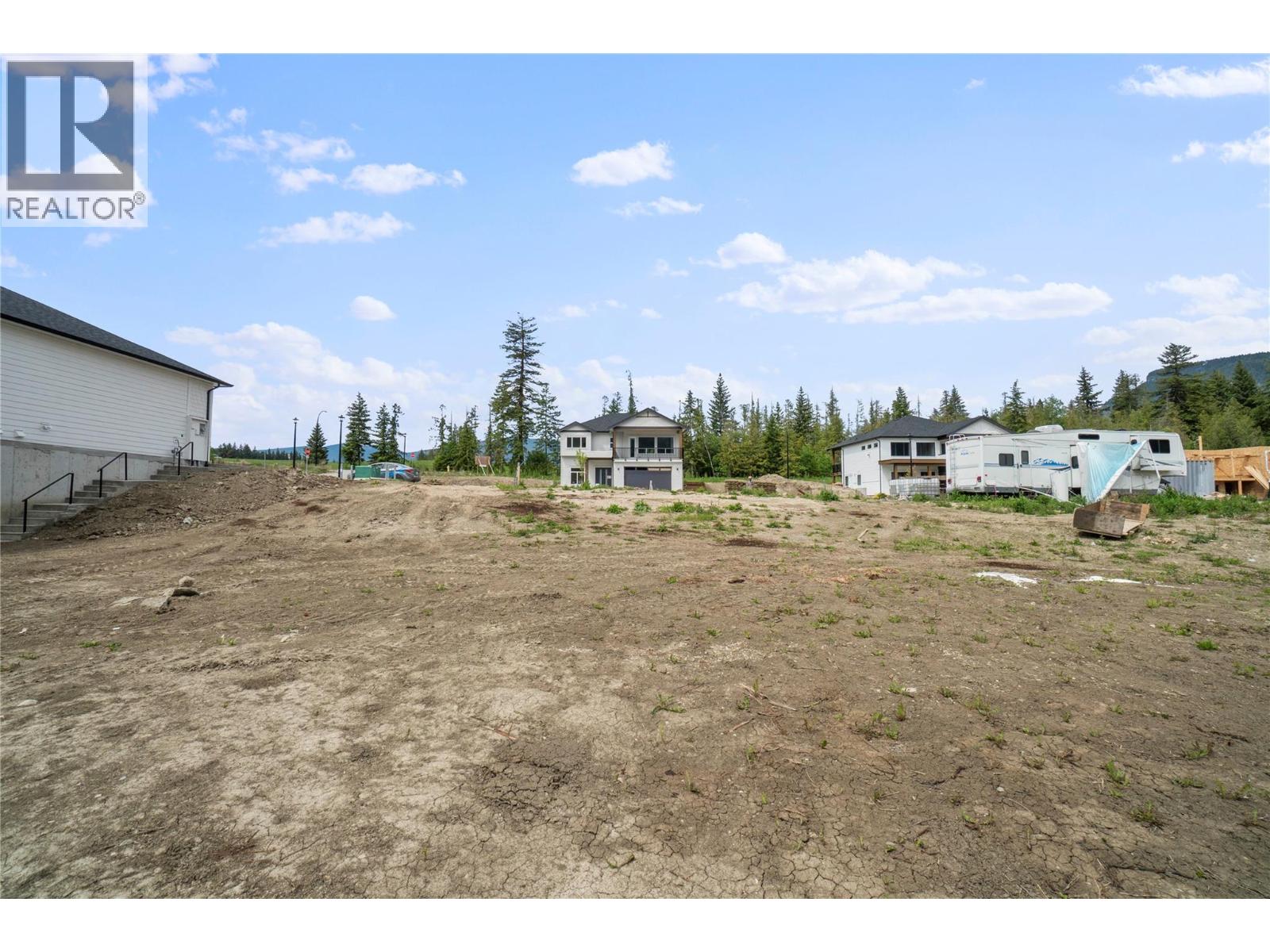 6810 42 Street NE, Salmon Arm