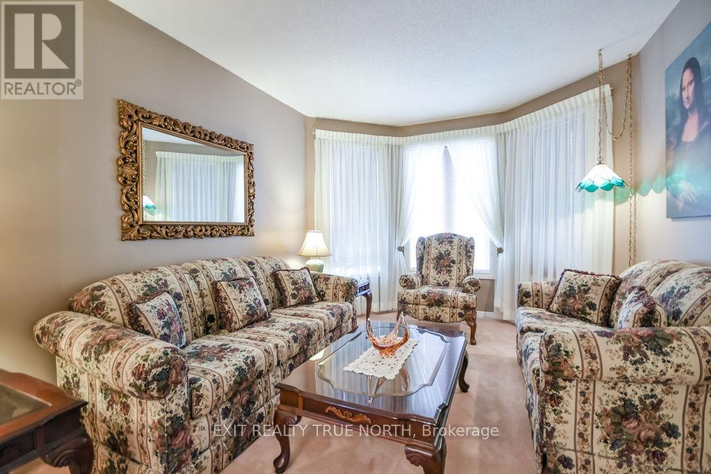 53 ETHERINGTON CRESCENT - 14