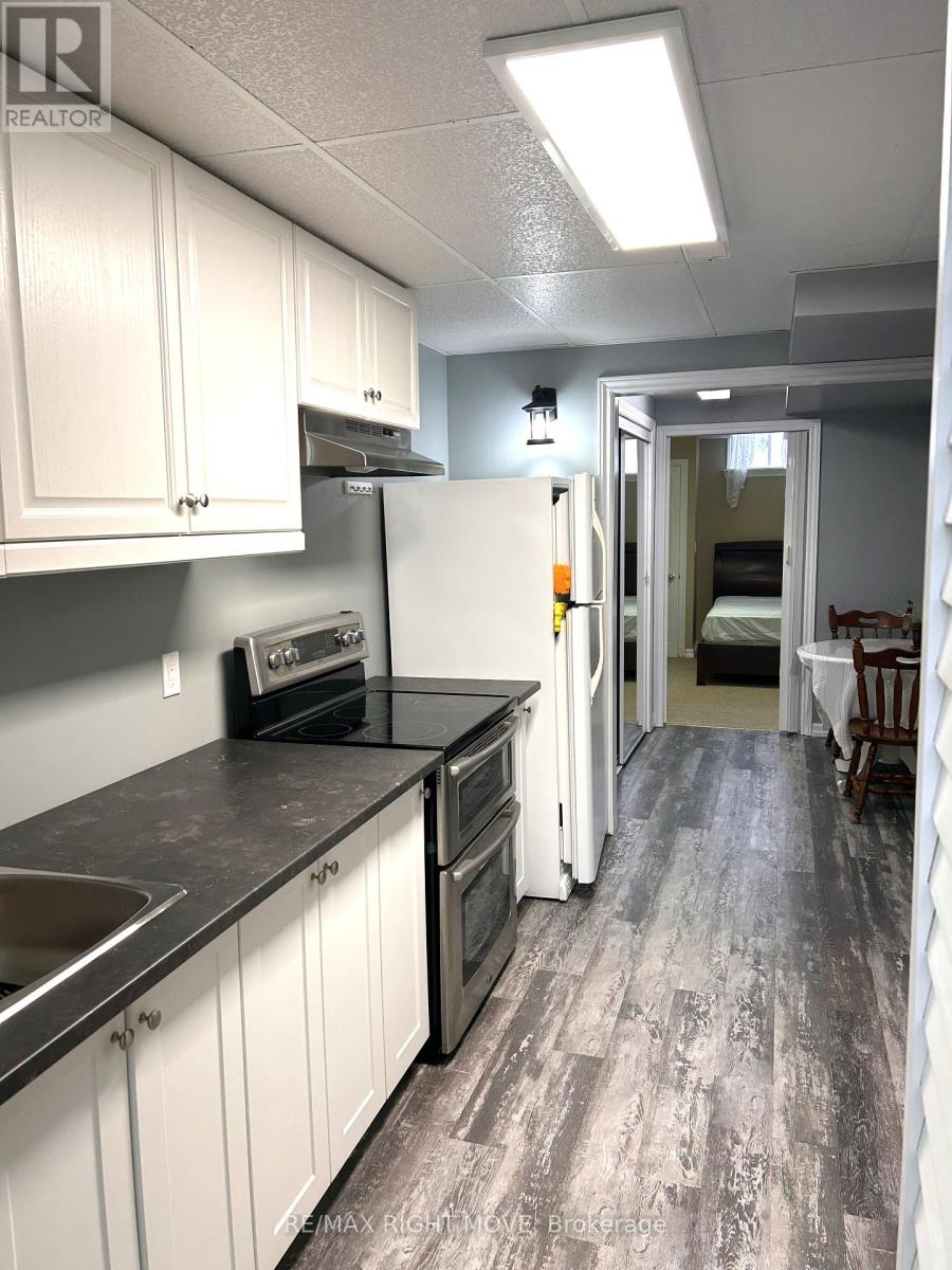 15 WATSON COURT - 19