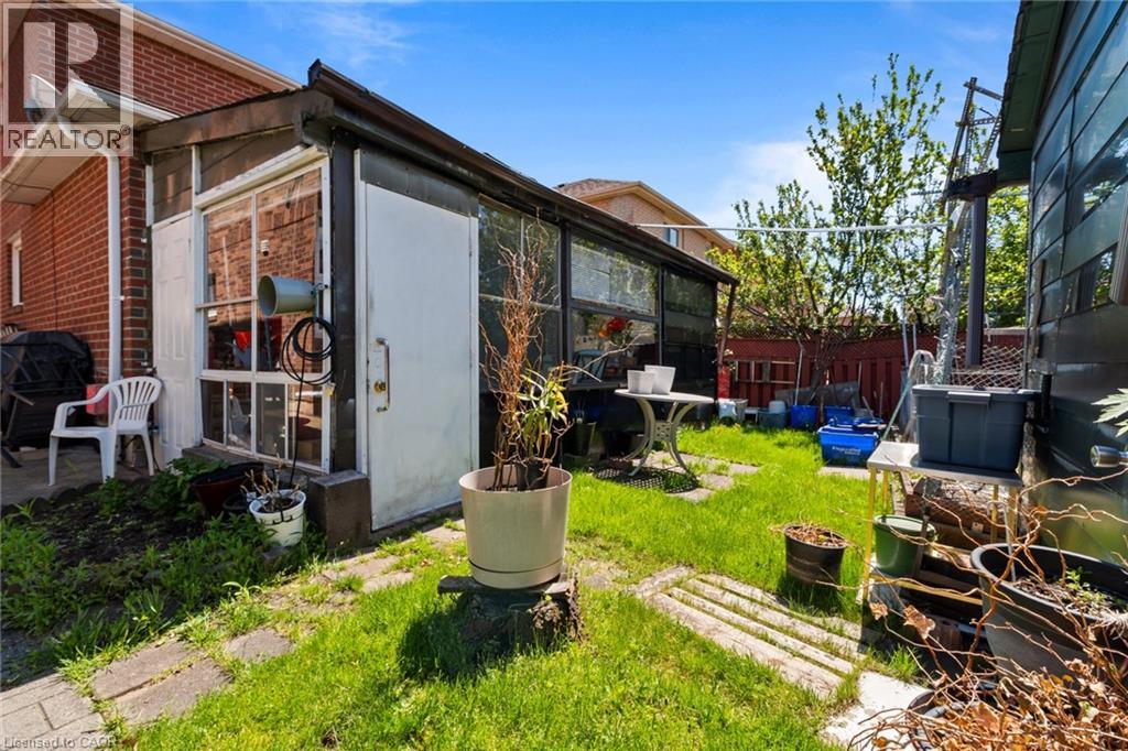 1263 BANTHAM Street - 34