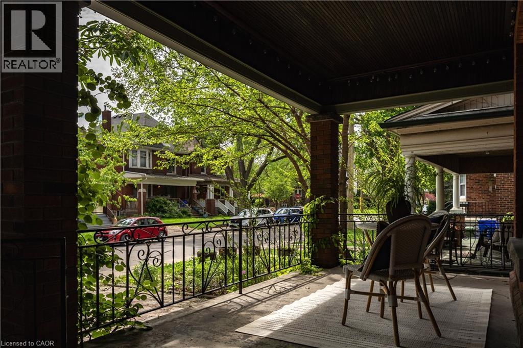 44 ST CLAIR Avenue - 5