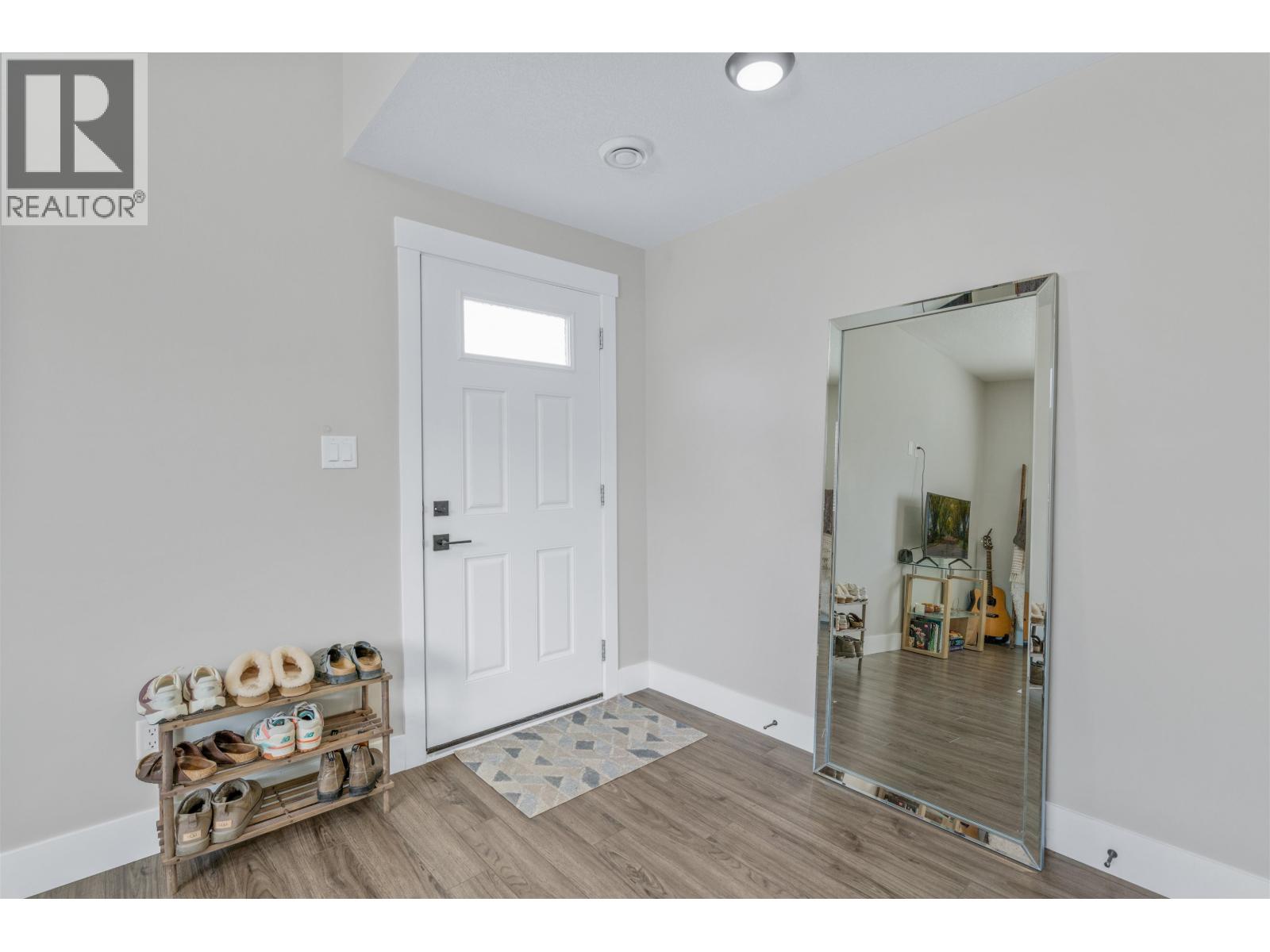 2443 ROWE STREET, Prince George