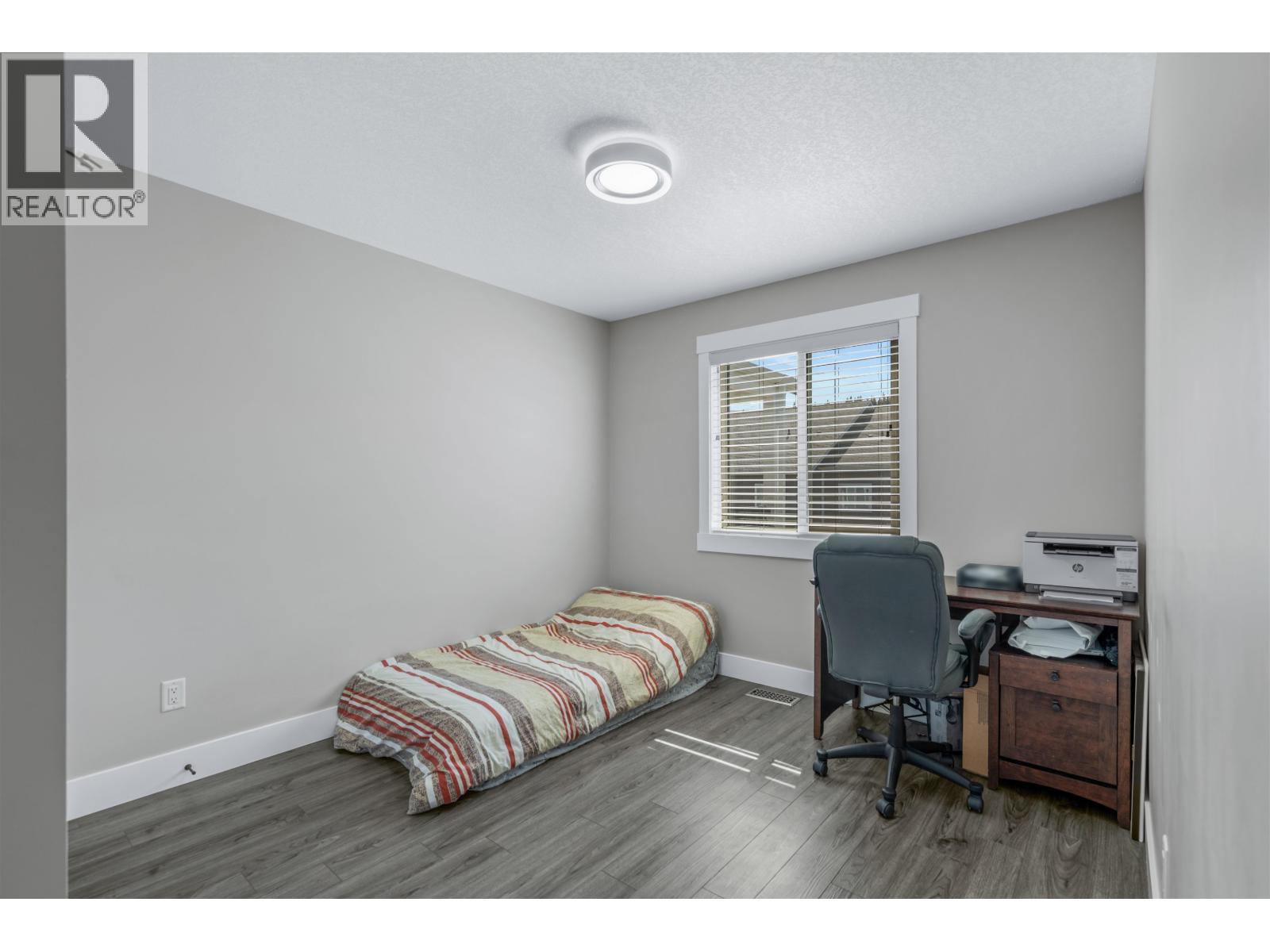 2443 ROWE STREET, Prince George