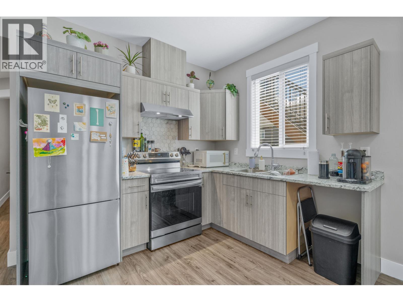 2443 ROWE STREET, Prince George