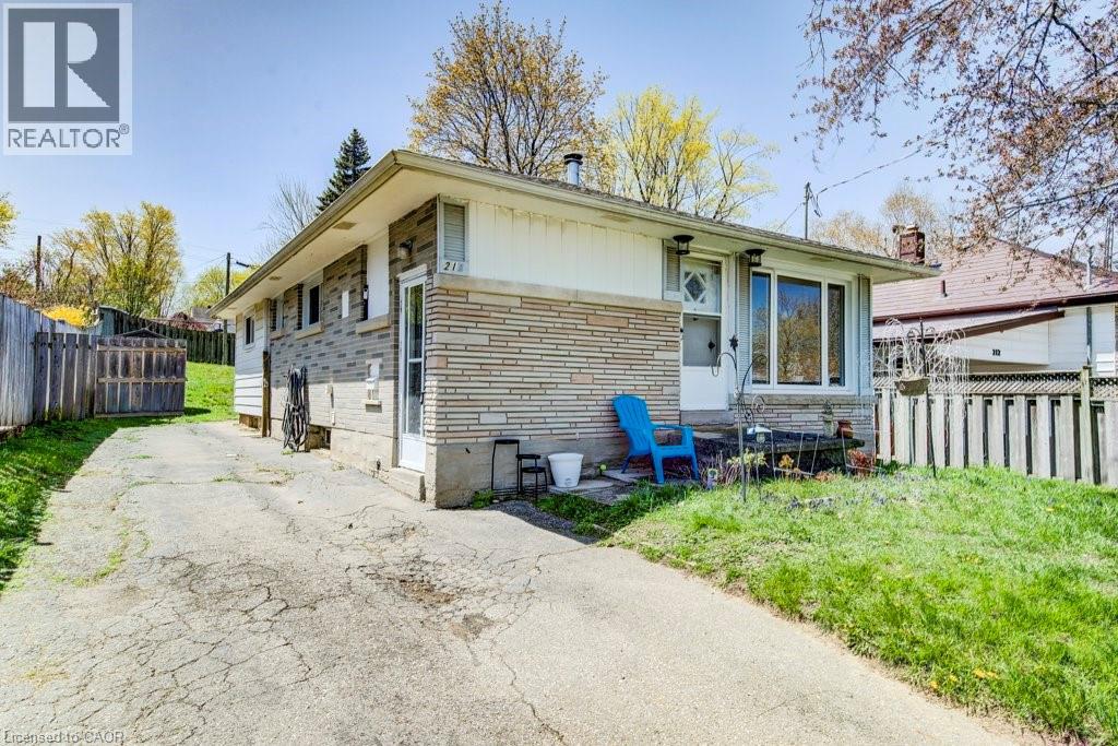 216 HUNGERFORD Road - 1