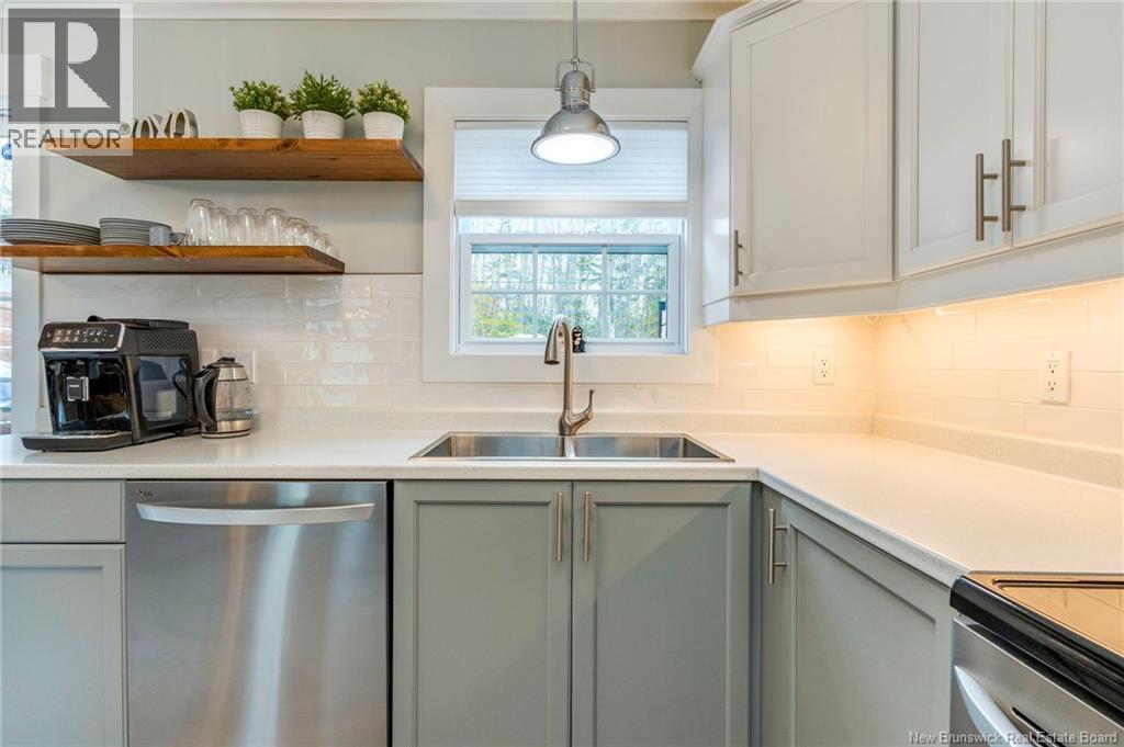 14 Chestnut Crescent - 18