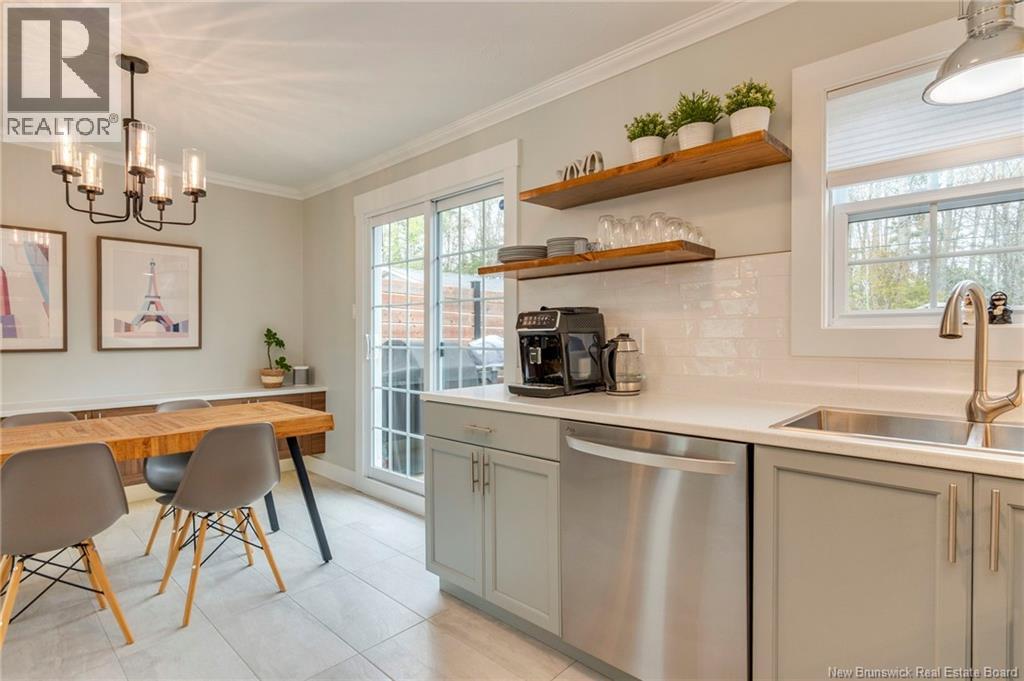 14 Chestnut Crescent - 19