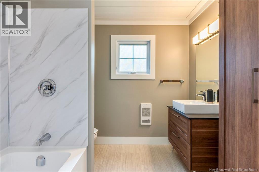 14 Chestnut Crescent - 27