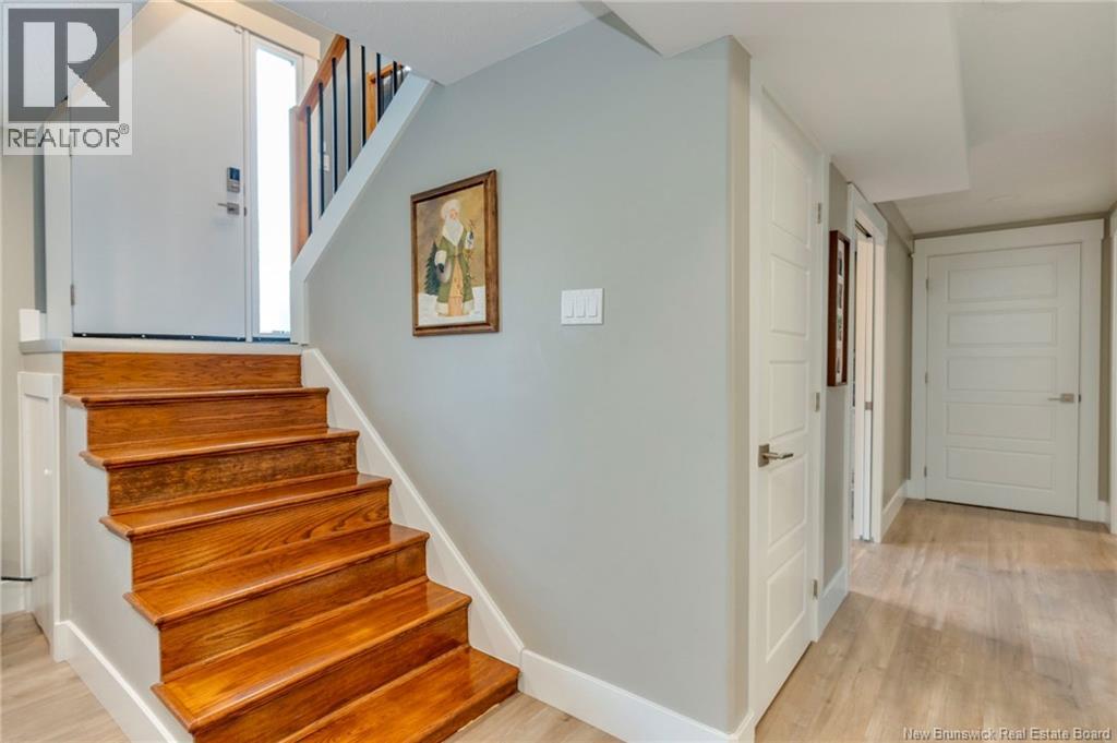 14 Chestnut Crescent - 32