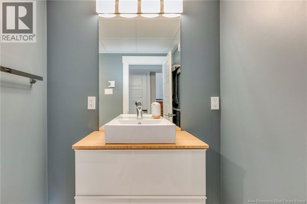 14 Chestnut Crescent - 35