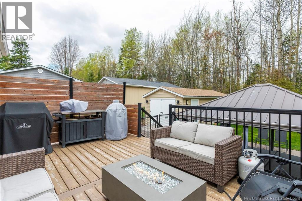 14 Chestnut Crescent - 45