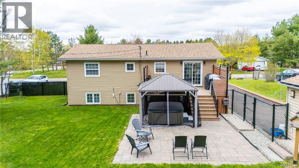 14 Chestnut Crescent - 49