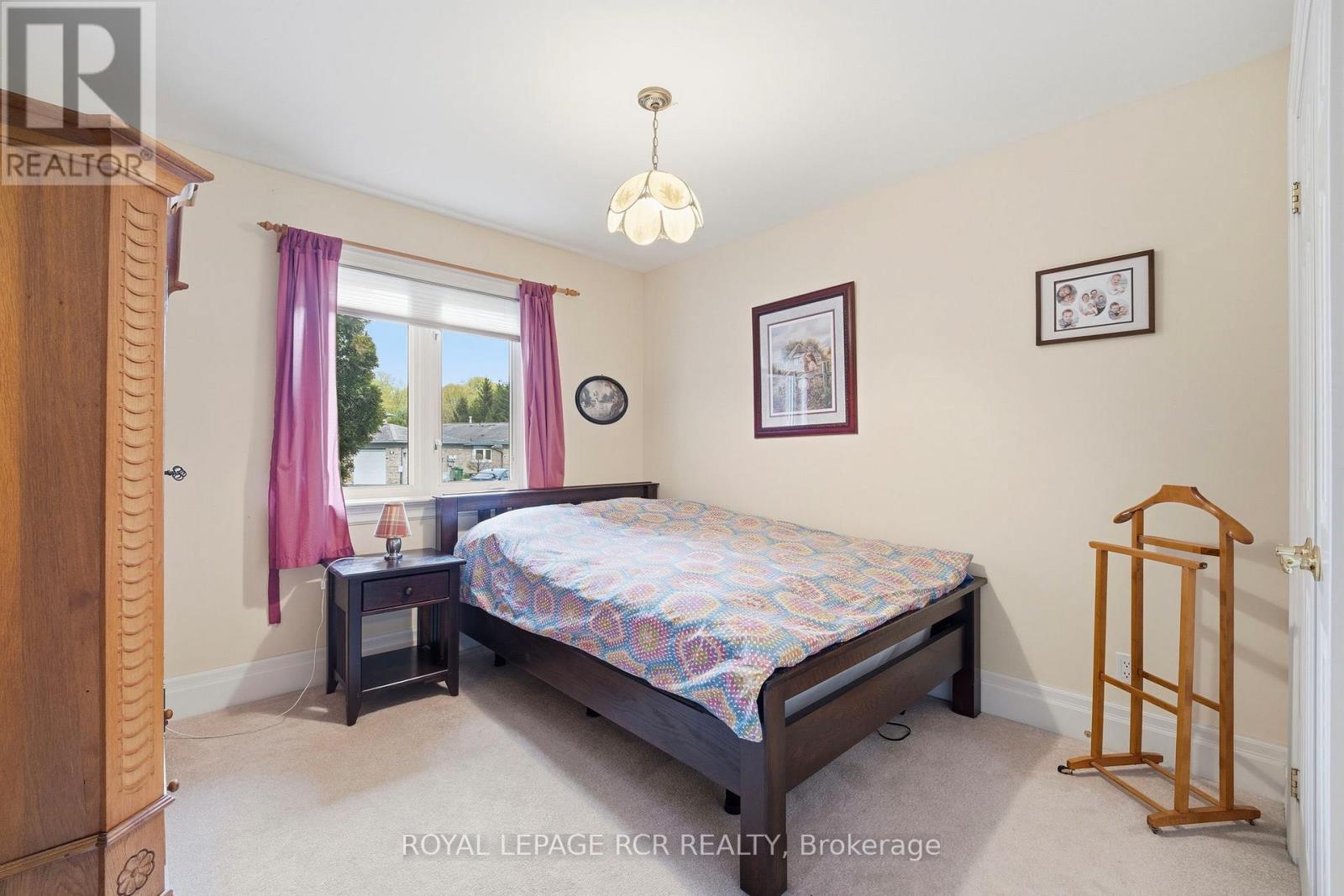 #1 28 REDDINGTON DRIVE - 18