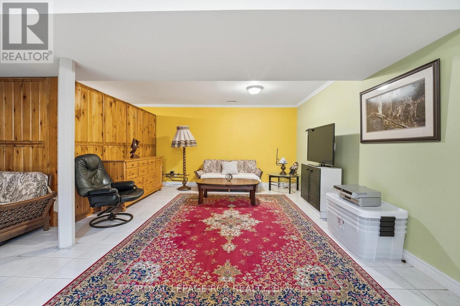#1 28 REDDINGTON DRIVE - 26