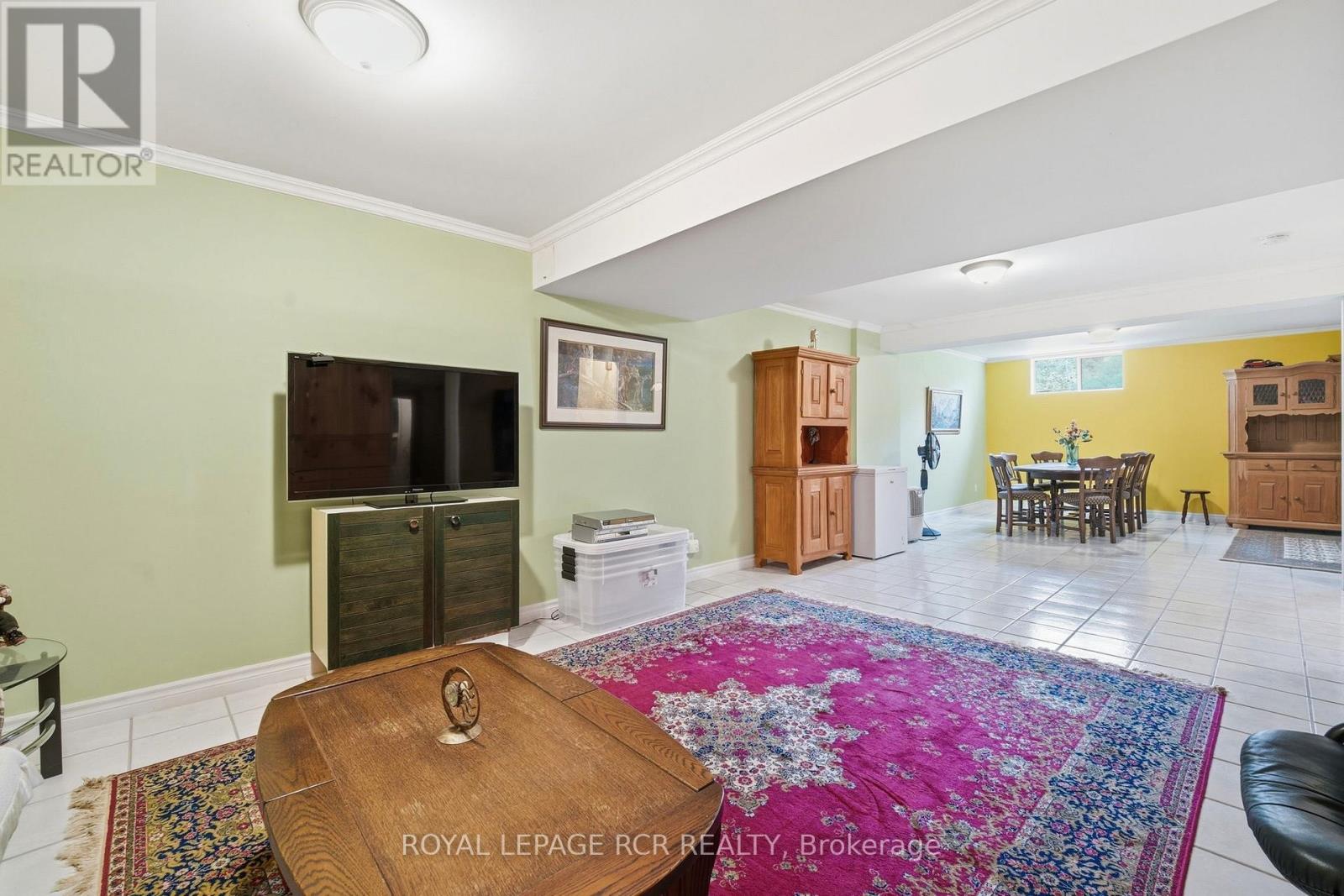 #1 28 REDDINGTON DRIVE - 27