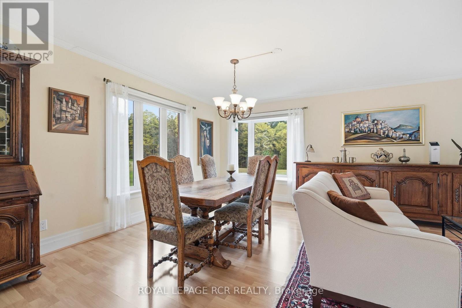 #1 28 REDDINGTON DRIVE - 8