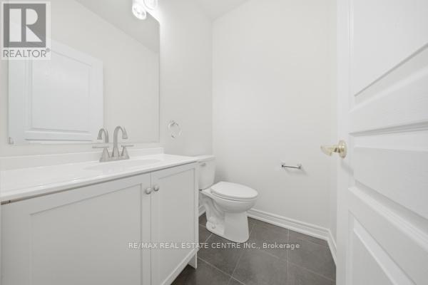 3085 DOYLE STREET - 9