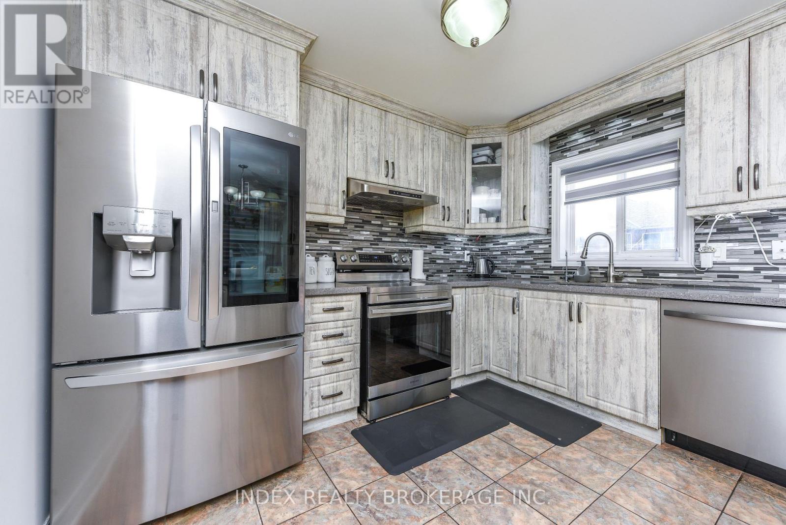 54 DWELLERS ROAD - 10