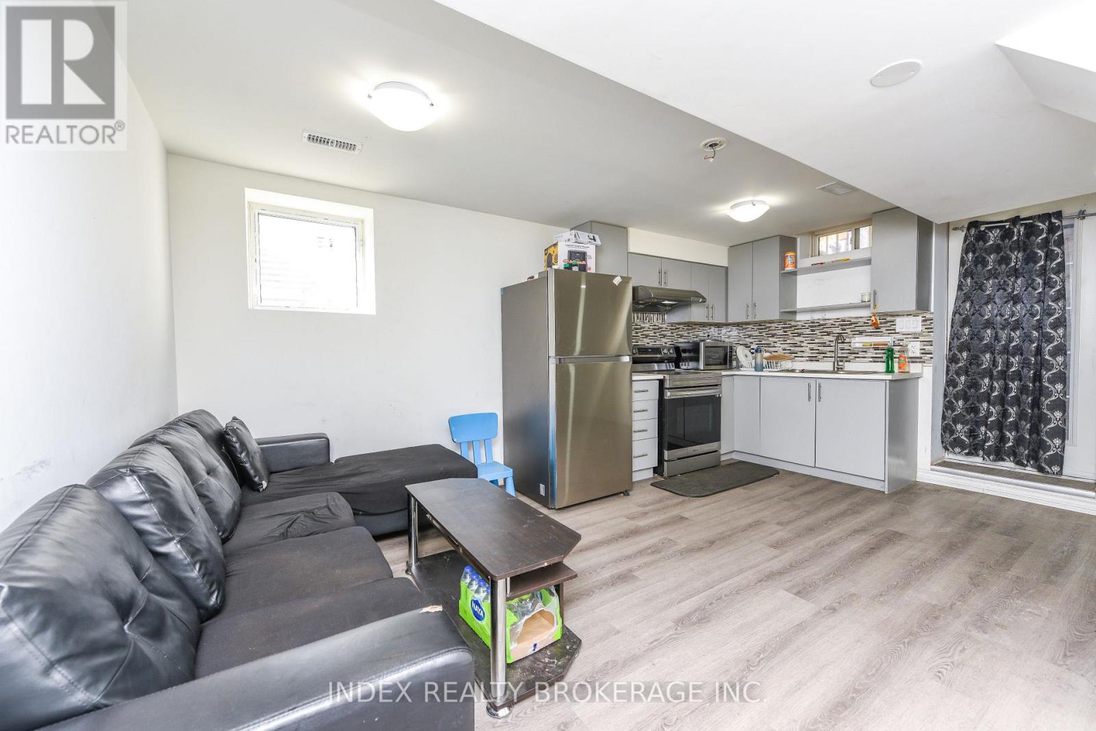 54 DWELLERS ROAD - 39