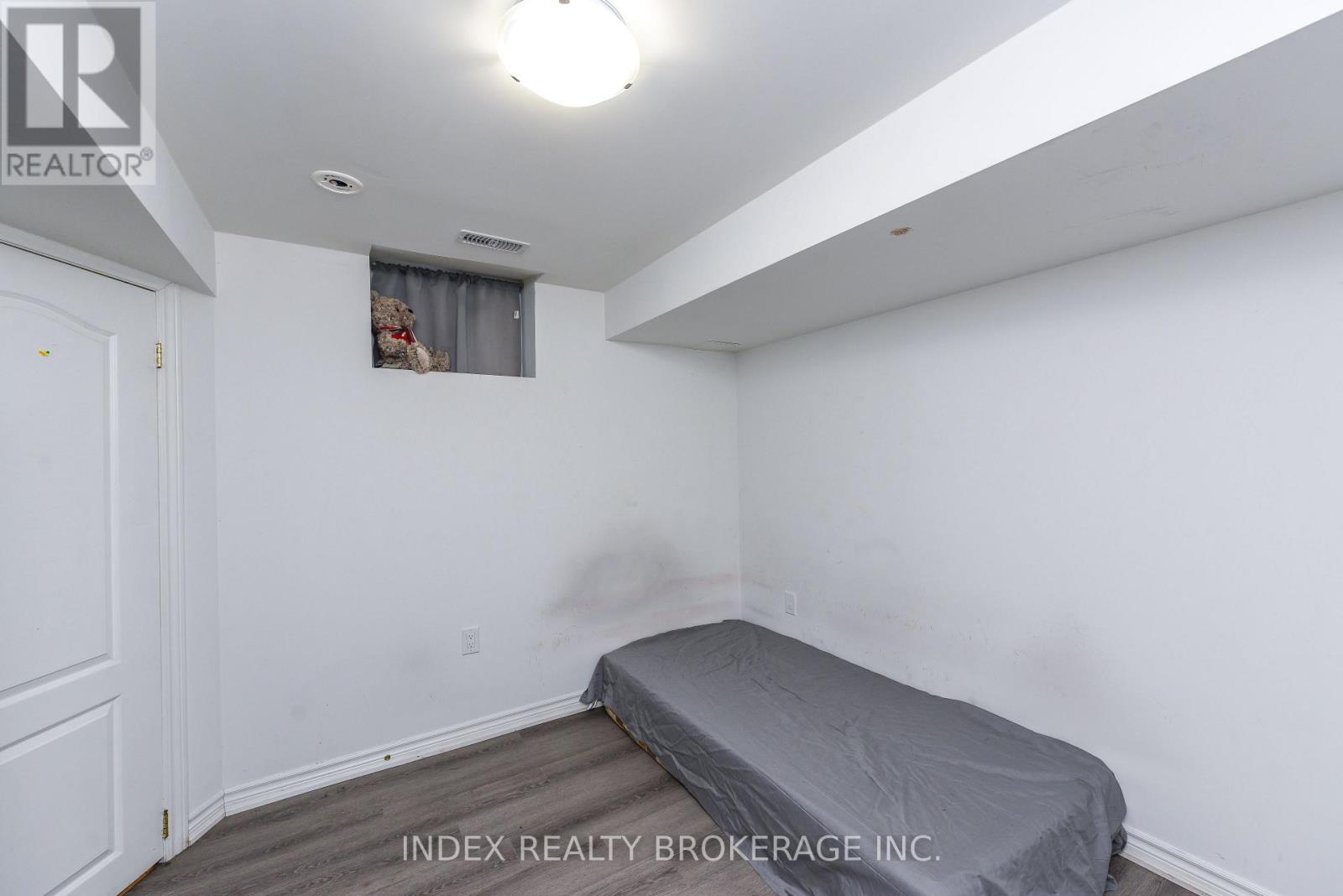 54 DWELLERS ROAD - 43