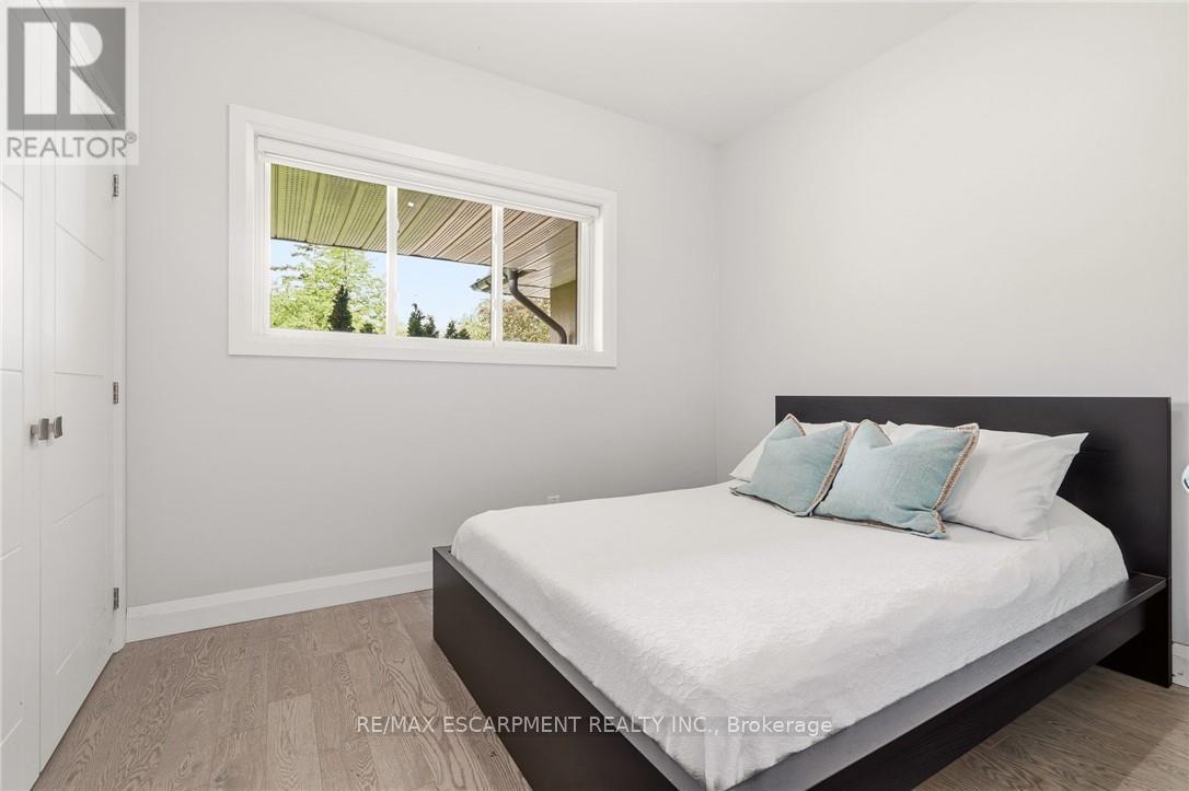 2074 REBECCA STREET - 18