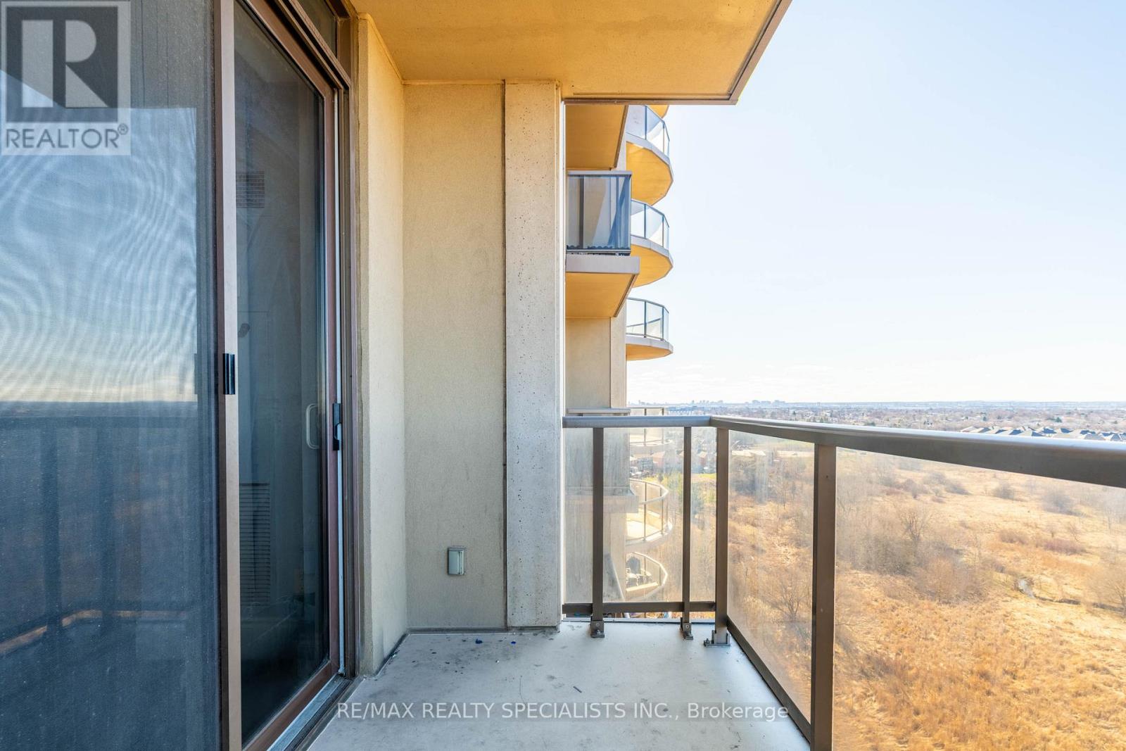 #1404 710 HUMBERWOOD BOULEVARD - 19